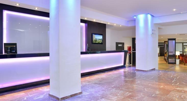 Torremolinos Carihuela 1ª Linea Playa Apartamento Exterior foto